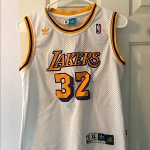 Kids lakers jersey